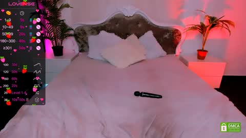 Eva  online show from 01.28.25