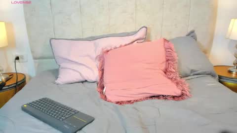 Snapshot of _maria_foxx_ chatting on 02.21.26 Maria online show from 02.21.26