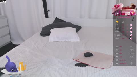 Mari online show from 12.15.24