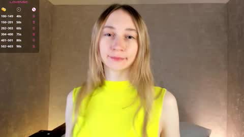  Gwen  online show from 10.11.25