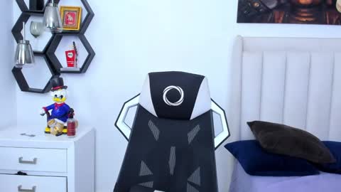 Snapshot of _matthew_santos_ chatting on 01.24.25 _matthew_santos_ online show from 01.24.25