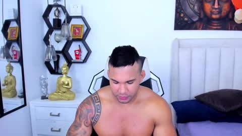 Snapshot of _matthew_santos_ chatting on 09.12.25 _matthew_santos_ online show from 09.12.25