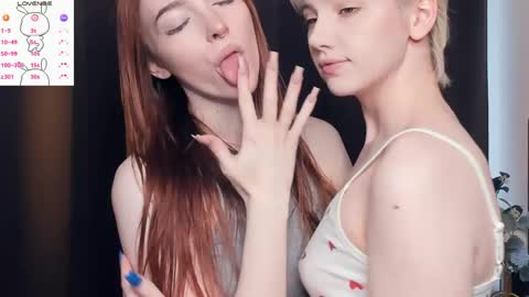 Elva and Kate  online show from 04.18.26