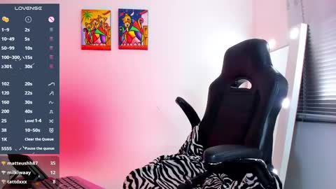 Juli online show from 02.04.25