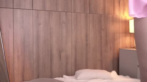     online show from 09.30.25