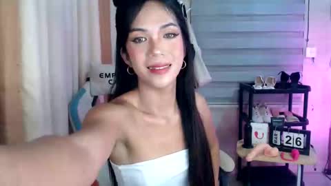 Melly online show from 03.26.26