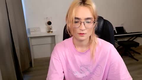 _meow_neko_ online show from 01.19.26