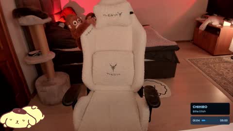 Snapshot of _meowmiko__ chatting on 02.09.25 miko3 online show from 02.09.25