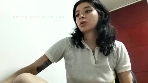 Snapshot of _mia_foster1 chatting on 10.30.25 Mia-foster online show from 10.30.25