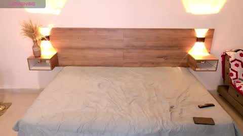 Snapshot of _mia_li_ chatting on 03.08.26 Mia online show from 03.08.26