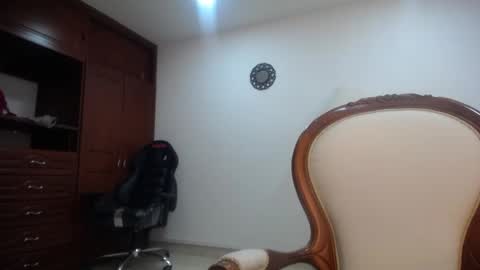  Mia  online show from 12.16.24