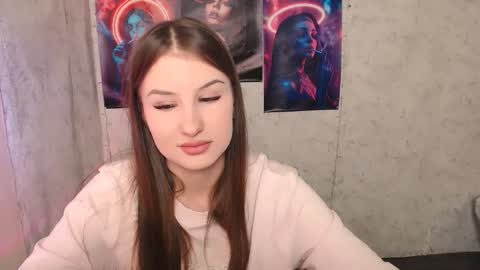 Snapshot of _miaangel_ chatting on 10.15.25 Mia online show from 10.15.25