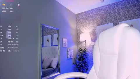 Snapshot of _michel_bbw chatting on 11.06.25 michel online show from 11.06.25