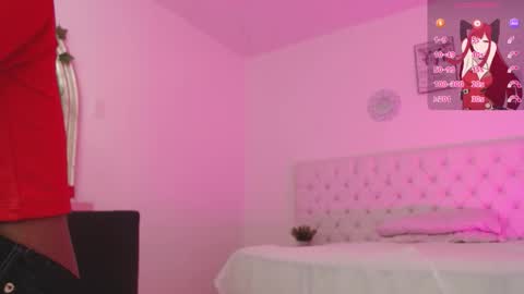 Snapshot of _miia_sweet chatting on 10.25.25 Paula online show from 10.25.25