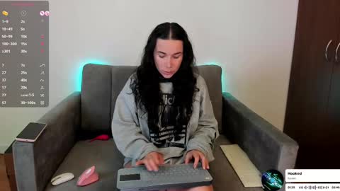 Mila online show from 03.12.25