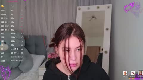 Snapshot of _mila__aa chatting on 01.19.26 Milana online show from 01.19.26