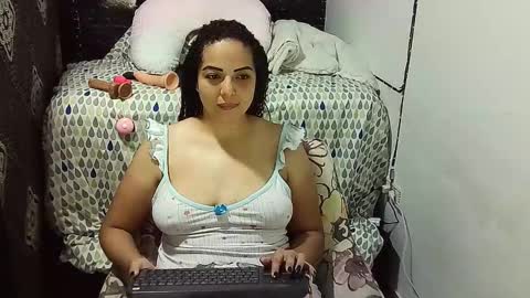Snapshot of _milf_naughty chatting on 10.09.25 _milf_naughty online show from 10.09.25