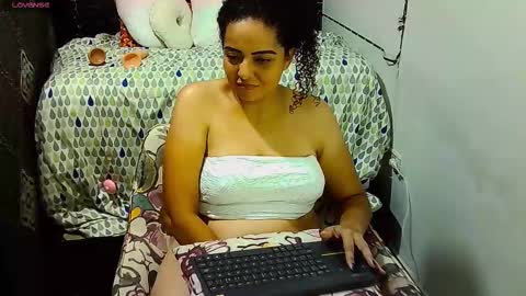 _milf_naughty online show from 11.30.25