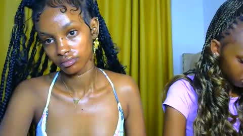 Snapshot of _mimimars chatting on 02.10.26 Mimi online show from 02.10.26