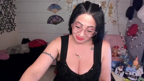 Snapshot of _miranda_spark chatting on 12.07.24 Miranda online show from 12.07.24