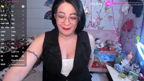 Snapshot of _miranda_spark chatting on 01.01.25 Miranda online show from 01.01.25