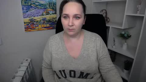 Snapshot of _miranda_sun chatting on 05.05.26 Miranda online show from 05.05.26
