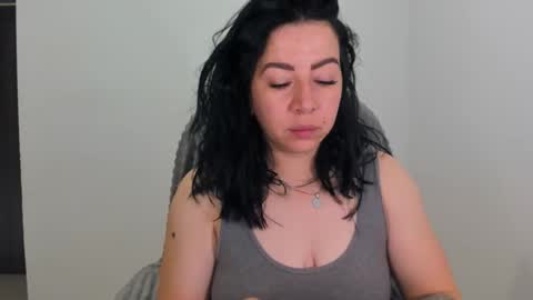 Snapshot of _miss_coco_ chatting on 10.11.25 _miss_coco_ online show from 10.11.25