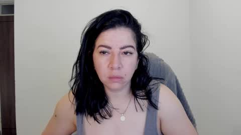 Snapshot of _miss_coco_ chatting on 10.12.25 _miss_coco_ online show from 10.12.25