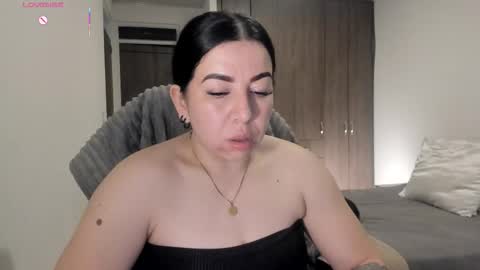 _miss_coco_ online show from 12.16.25