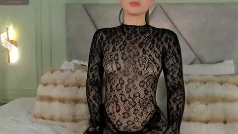 Snapshot of _miss_kimm chatting on 10.02.25 kimberley cruz online show from 10.02.25