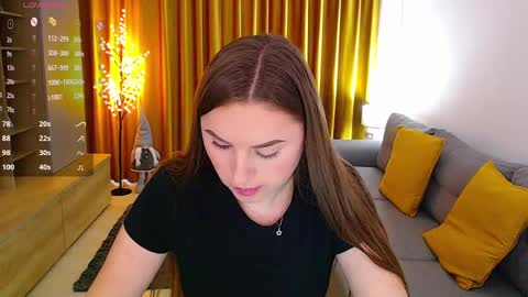 Mia online show from 12.03.24