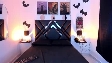 mizuki  online show from 12.18.25