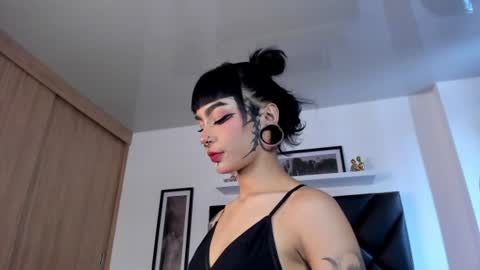 Snapshot of _mizuki chatting on 06.19.26 mizuki online show from 06.19.26