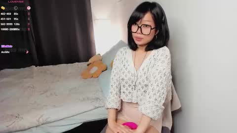 Snapshot of _molly_molly_molly_ chatting on 10.29.25 _molly_molly_molly_ online show from 10.29.25