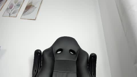 _molly_rosse_ online show from 06.19.26