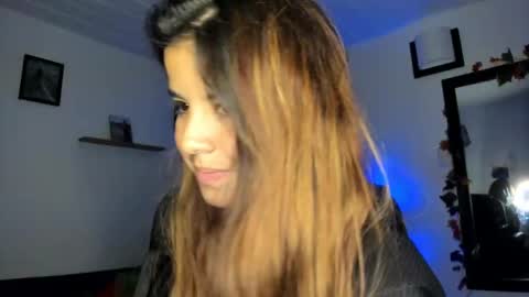     liaaa 4u online show from 12.04.24