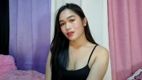 Snapshot of _myholyhole69_ chatting on 04.05.26 monica online show from 04.05.26