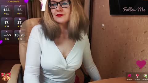 MagicWoman online show from 12.07.24