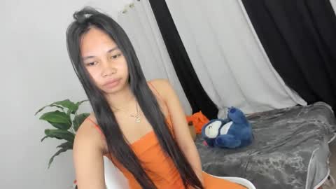 Nicole online show from 11.03.25