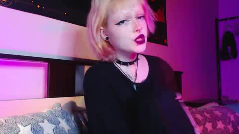 Nicole online show from 12.03.25