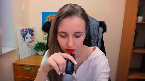 Snapshot of _nicole_new chatting on 02.18.25 Nica online show from 02.18.25