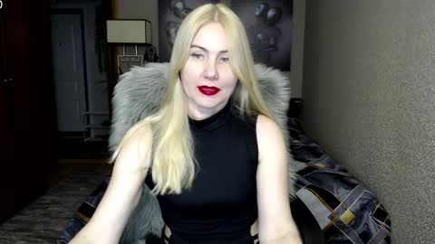 Snapshot of _night_fantasy_ chatting on 02.03.25 Donella online show from 02.03.25