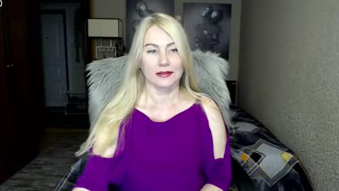 Donella    online show from 10.28.25