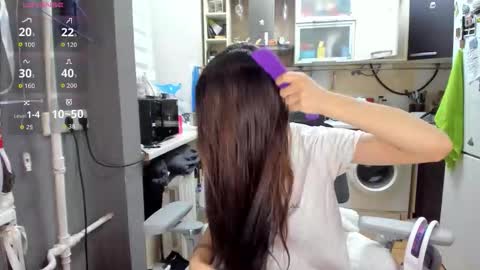 Snapshot of _nika_kik chatting on 02.19.26 Nika online show from 02.19.26