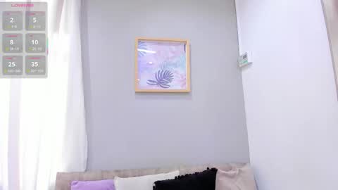   online show from 11.04.25