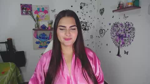 Snapshot of _ninahot chatting on 10.29.25 Nina online show from 10.29.25