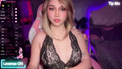 Lily online show from 09.19.25