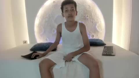 Noah online show from 09.16.25