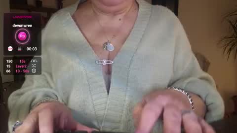 Snapshot of _oldschool_lady_ chatting on 02.11.26 Charlotte online show from 02.11.26