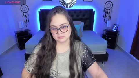 Olivia jones online show from 11.08.25